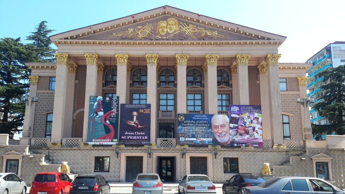 Batum Tiyatro binası