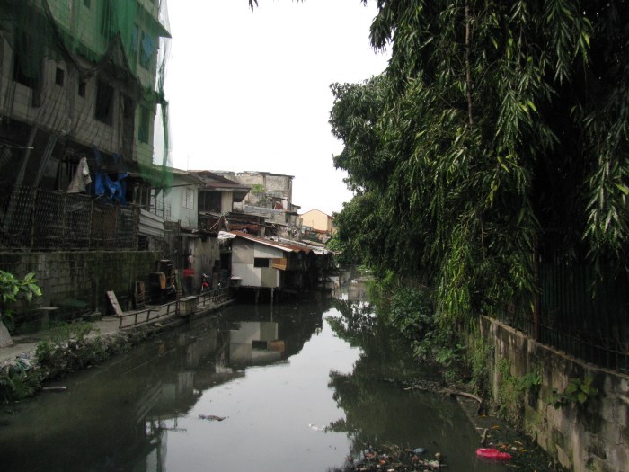 Sanırım bu dereye düşen çok yaşamaz