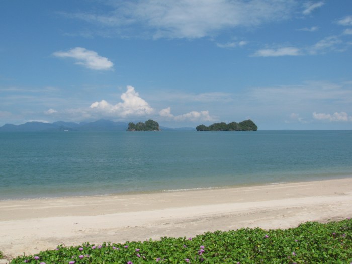 Tanjung Rhu plajı