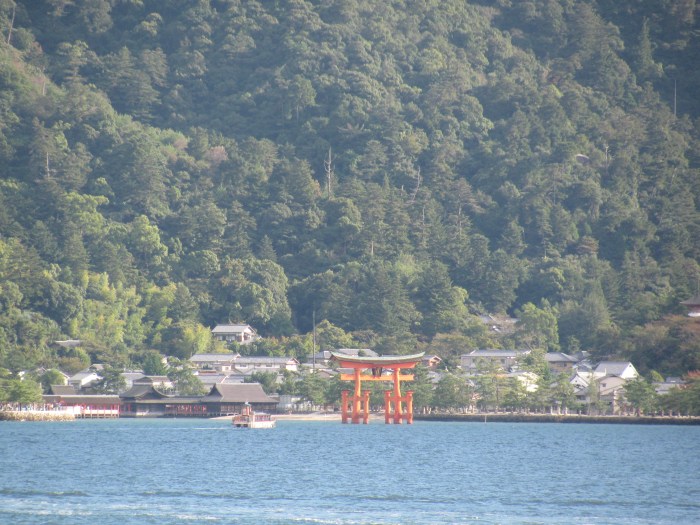 Miyajima Adası
