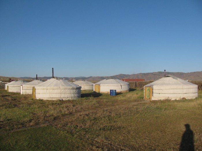 Karakurum'da ger kampı