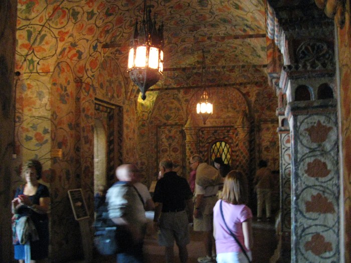 Süslü iç duvarlar